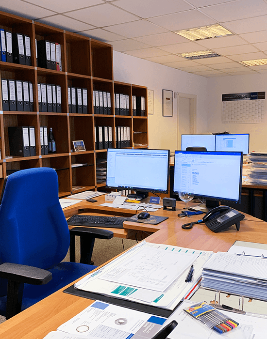 Büro im Firmensitz